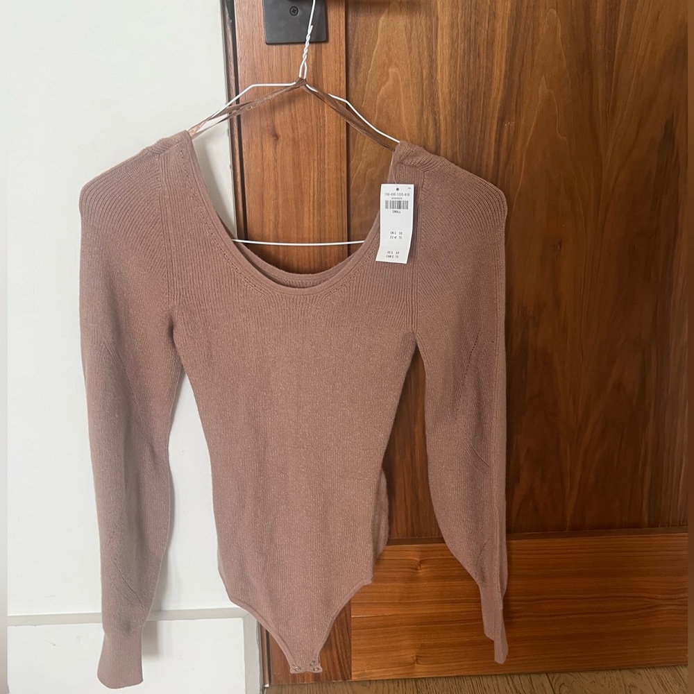Abercrombie & Fitch Small tan, knit bodysuit